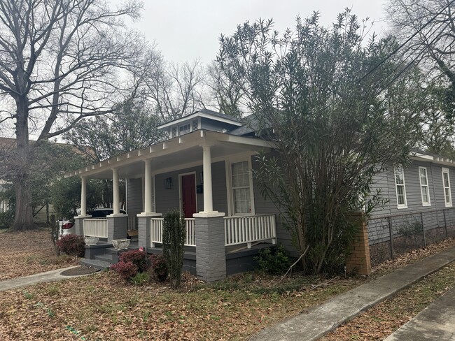 property at 1320 Pine St