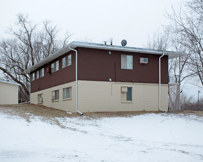 Vista View Apartments in Burnsville, MN - Foto de edificio - Building Photo