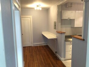 1933 Commonwealth Ave, Unit 21 in Boston, MA - Building Photo - Building Photo