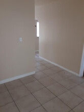 825 N 19th Ave Hollywood, FL 33020-3596 in Hollywood, FL - Building Photo - Building Photo