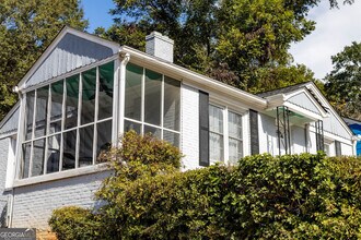 1275 E Forrest Ave in Atlanta, GA - Building Photo - Building Photo