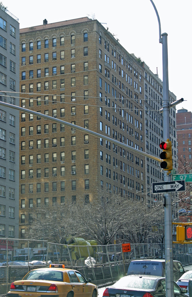 The Parkview in New York, NY - Foto de edificio - Building Photo