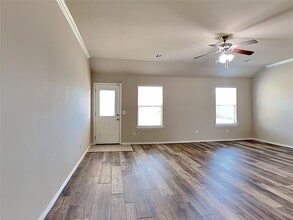 2716 Demotte Dr in Yukon, OK - Building Photo - Building Photo