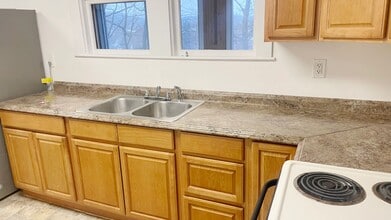 73-75 Wallingford Ave in Athol, MA - Building Photo - Building Photo