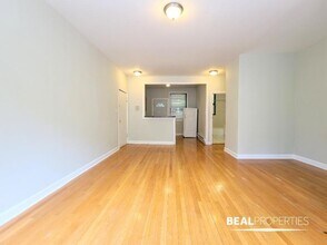 721 W Barry Ave in Chicago, IL - Building Photo - Building Photo