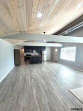 1202 Lake Ct in Plattsmouth, NE - Building Photo - Building Photo