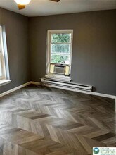 412 Oak St, Unit 3 in Allentown, PA - Building Photo - Building Photo