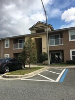 6916 Ortega Woods Dr in Jacksonville, FL - Building Photo