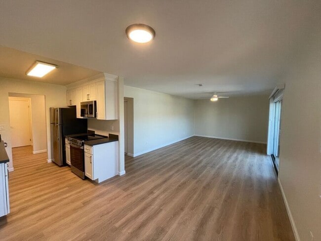 property at 410 Evelyn Ave