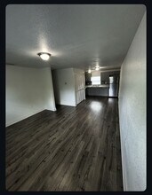 8503 N Semmes St in Tampa, FL - Building Photo - Building Photo