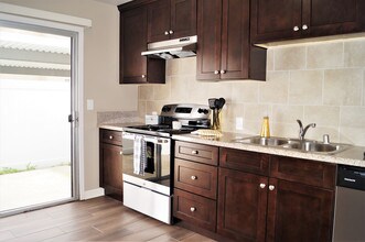 Villa Gardens in Clovis, CA - Building Photo - Building Photo