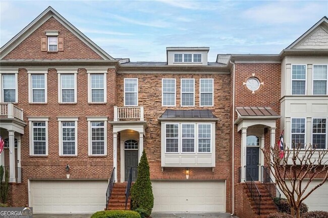 property at 4724 Wehunt Trail