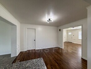 2215 S Winston Ave in Tulsa, OK - Building Photo - Building Photo