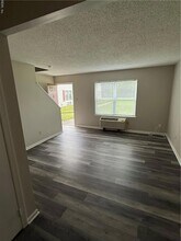 13 Hedge Ln, Unit G in Portsmouth, VA - Building Photo - Building Photo