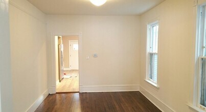 1021 Sherman Ave in Evanston, IL - Building Photo - Building Photo
