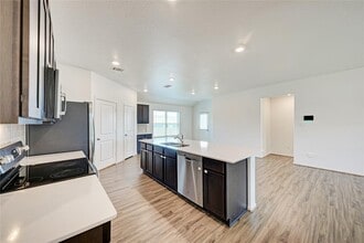520 Pandora Cv in Jarrell, TX - Building Photo - Building Photo