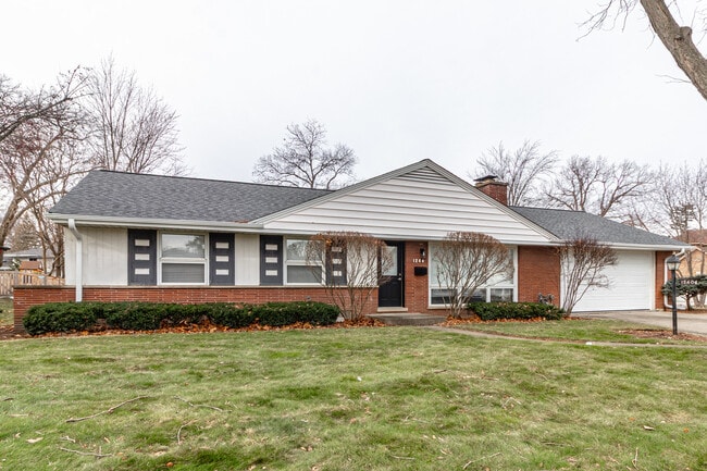 property at 1240 Warrington Rd