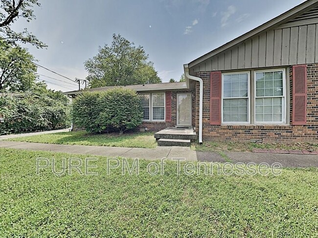 4212 Sweden Dr in Nashville, TN - Building Photo - Building Photo
