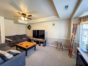 565 N 300 E in Provo, UT - Building Photo - Building Photo