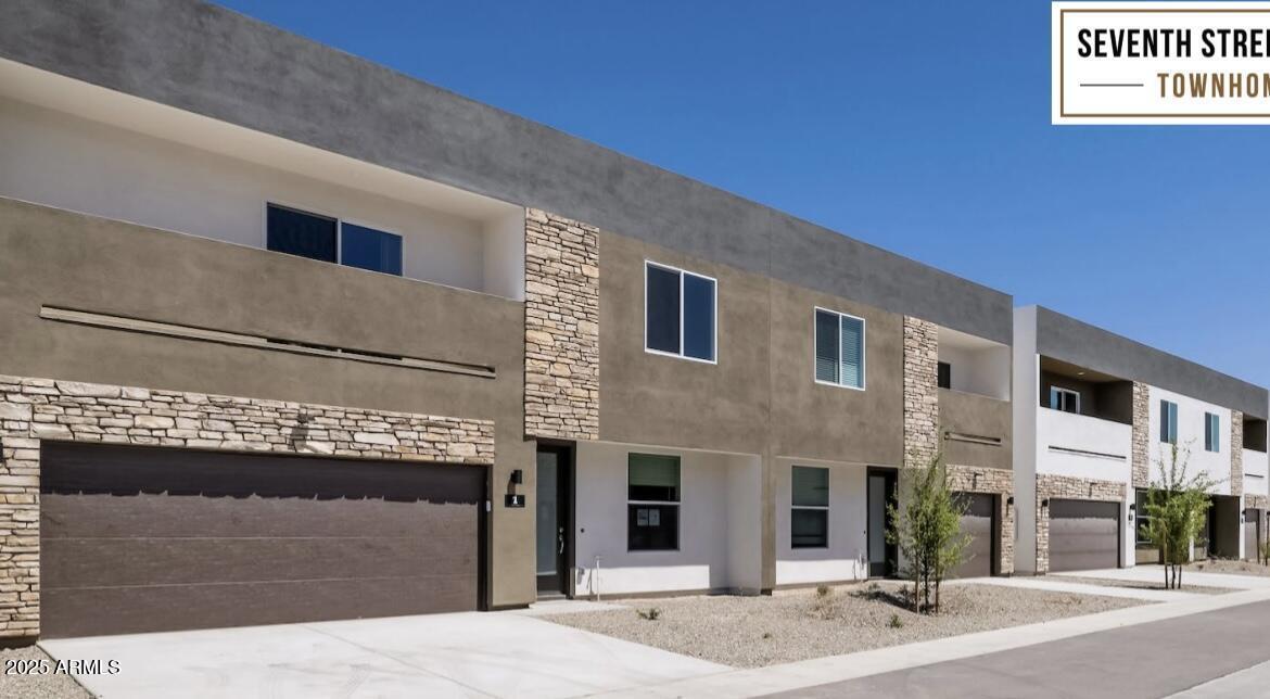 6631 S 7th St in Phoenix, AZ - Building Photo