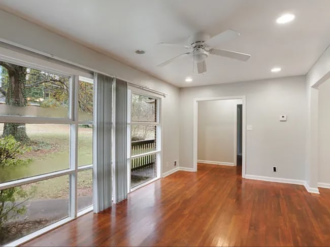 3243 Pinehill Dr in Decatur, GA - Building Photo - Building Photo