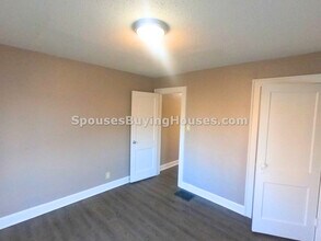 4061 E 34th St in Indianapolis, IN - Building Photo - Building Photo