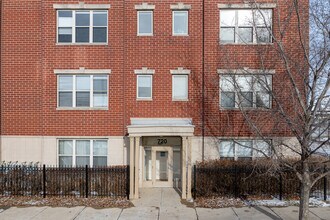 720-728 W Scott St in Chicago, IL - Building Photo - Building Photo