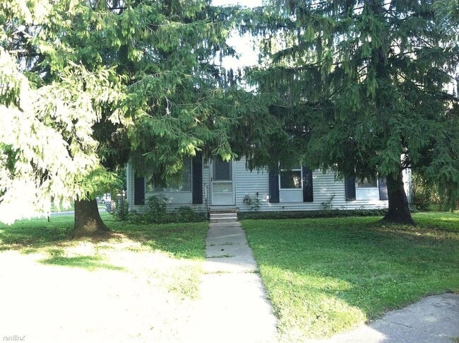 property at 2140 Champagne Dr