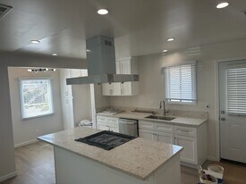 311 W Newmark Ave, Unit House in Monterey Park, CA - Building Photo