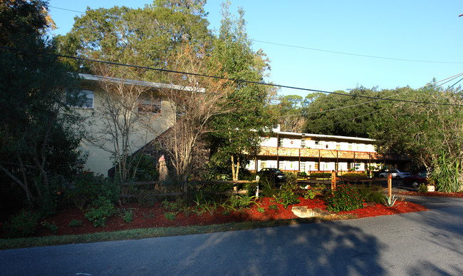 Villas on the Hill 4806 in Jacksonville, FL - Foto de edificio - Building Photo