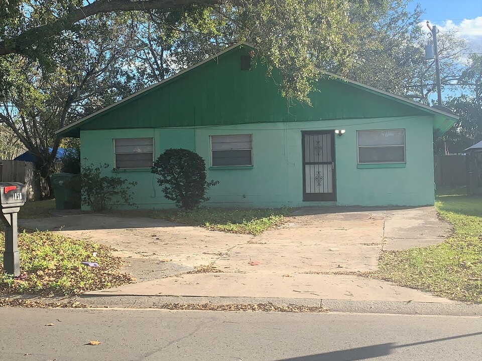 1050 E Bay St in Winter Garden, FL - Building Photo