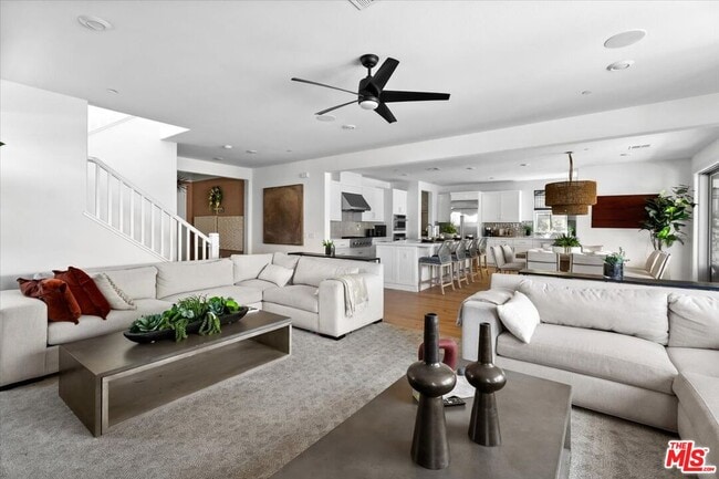 21181 Strathmoor Ln in Huntington Beach, CA - Building Photo - Building Photo