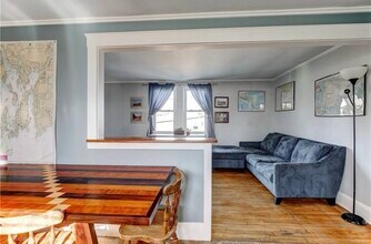 29 Sherwood Rd, Unit 2 in Middletown, RI - Building Photo - Building Photo