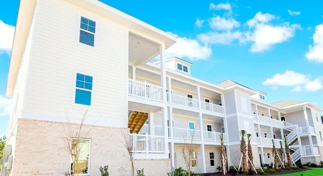 property at 340 Kiskadee Loop