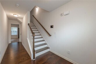 915 Society Cir in Atlanta, GA - Building Photo - Building Photo