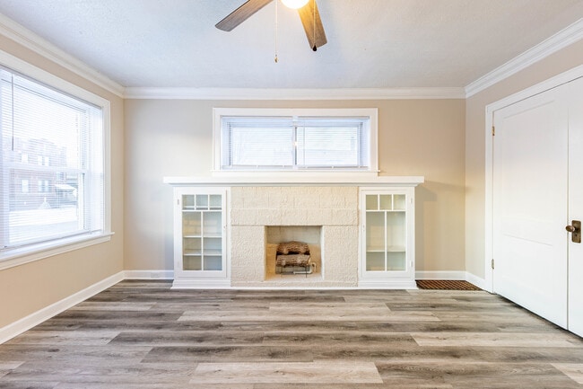 8401 S Paulina St in Chicago, IL - Building Photo - Building Photo