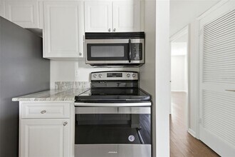 3102 W Horatio St in Tampa, FL - Building Photo - Building Photo