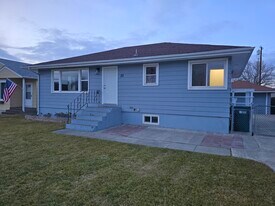 33 Marshall Dr in Billings, MT - Building Photo