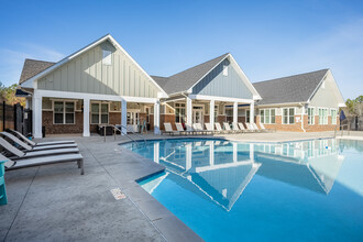 Groves at Berry Creek in Duncan, SC - Foto de edificio - Building Photo
