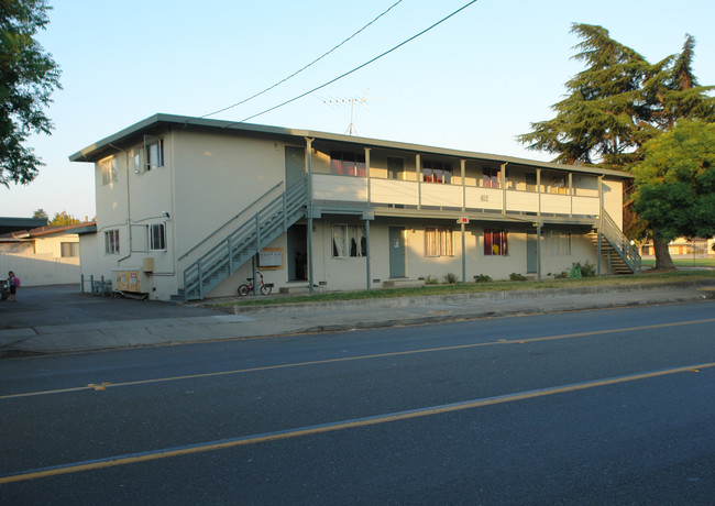 402 E Maude Ave in Sunnyvale, CA - Building Photo - Building Photo