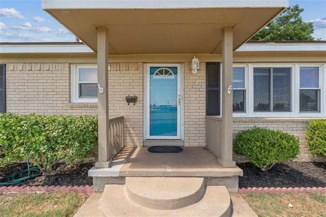 22 NW 25th St in Lawton, OK - Building Photo - Building Photo