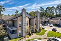 Elm Creek Apartments photo'
