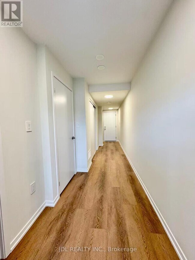 94 Matawin Ln in Richmond Hill, ON - Building Photo - Building Photo