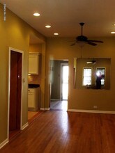 2420 W Palmer St, Unit 1st floor in Chicago, IL - Building Photo - Building Photo