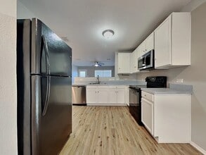 1512 Queens Brook Ln in Fort Worth, TX - Building Photo - Building Photo