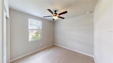 1212 Oak Vly Dr in Auburndale, FL - Building Photo - Building Photo
