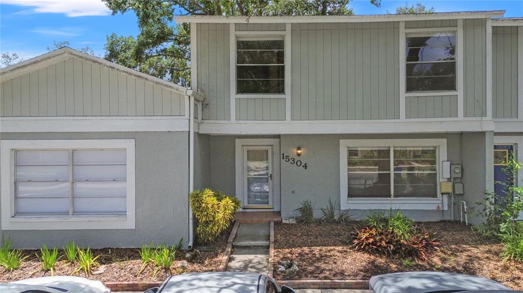 15304 Morning Dr in Lutz, FL - Building Photo