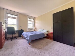36 Winchester St, Unit 7 in Brookline, MA - Building Photo - Building Photo