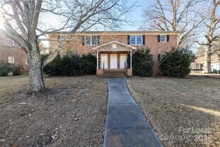 424 S 4th St, Unit 4 in Albemarle, NC - Building Photo