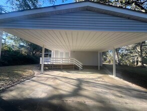 5216 Peden Point Rd in Wilmington, NC - Building Photo - Building Photo